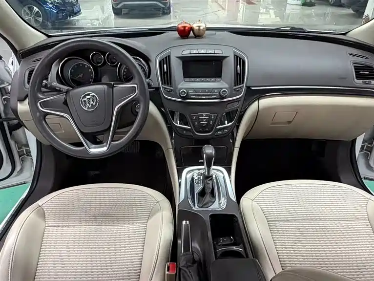 Buick Regal 2015 2.0L Leading Fashion Model фото 5