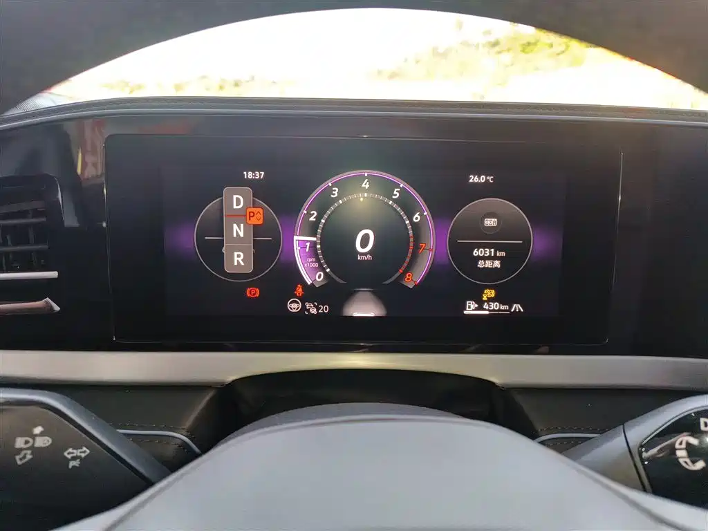 Volkswagen Passat 2025 Model Pro 380TSI Starlight Dragon Premium Edition фото 12