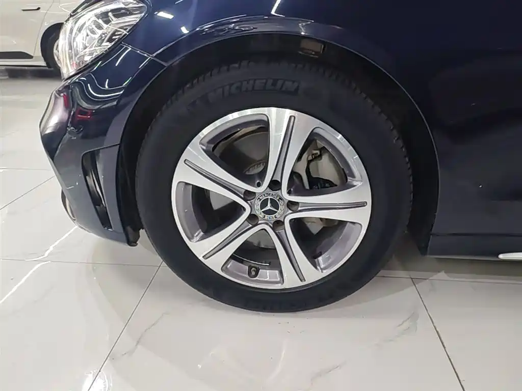 Mercedes-Benz C-Class 2020 C 260 L Sport фото 23