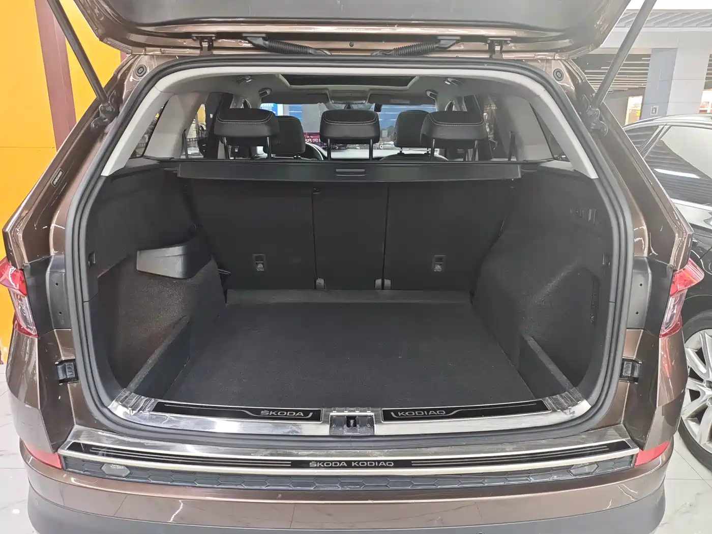Škoda Kodiaq 2018 Facelift TSI330 5-seat 2WD Premium Luxury Edition фото 16