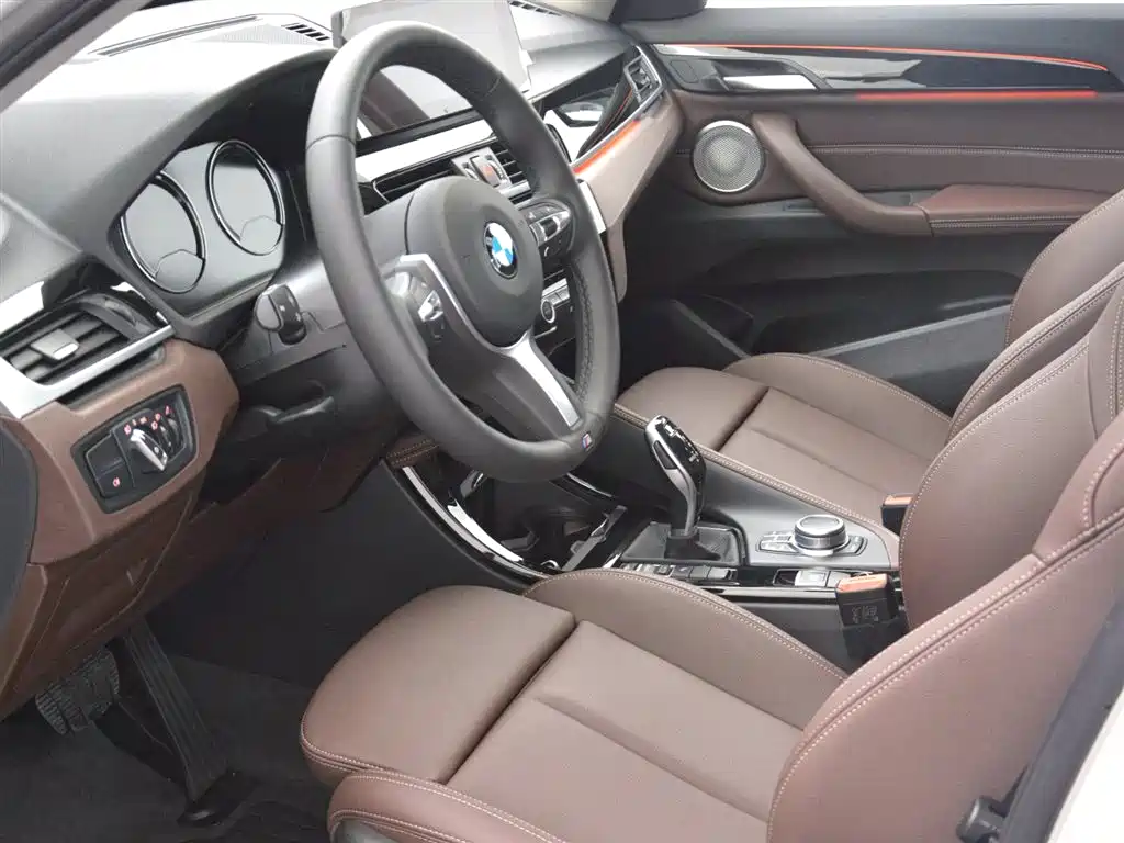 BMW X1 2020 sDrive20Li Premium Edition фото 7