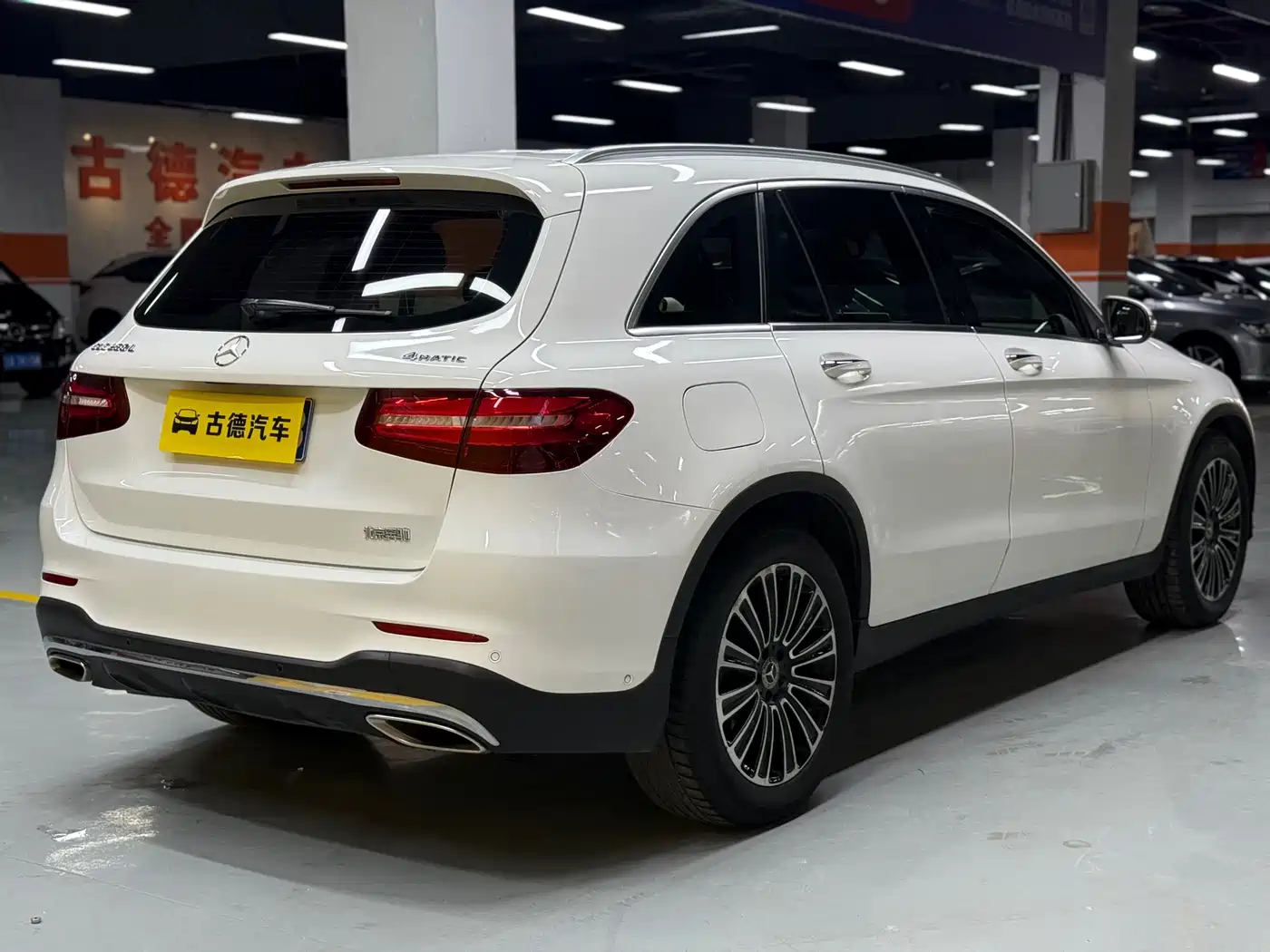 Mercedes-Benz GLC 2019 GLC 260 L 4MATIC Dynamic фото 7