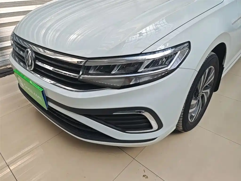 Volkswagen Bora 2025 Facelift 200TSI DSG Navigation Edition фото 24