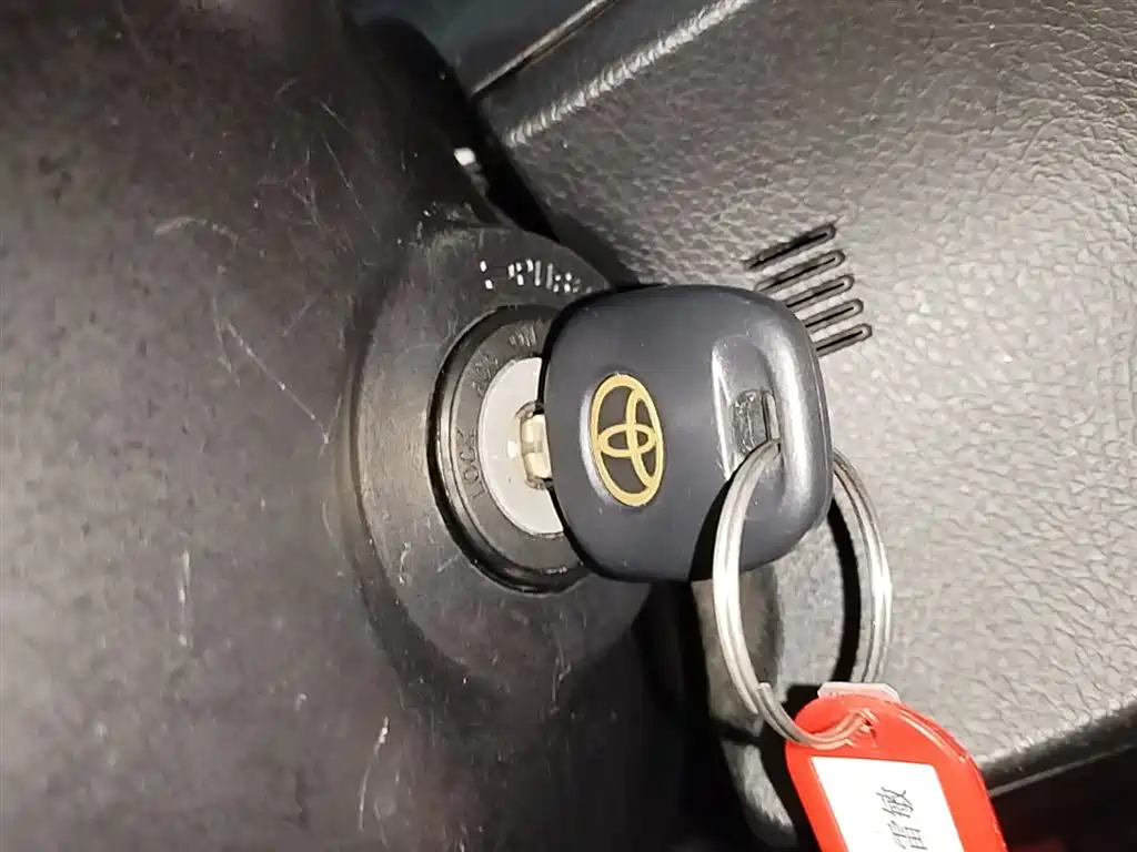 Toyota Levin 2017 Facelift 185T CVT Elite (China V) фото 9
