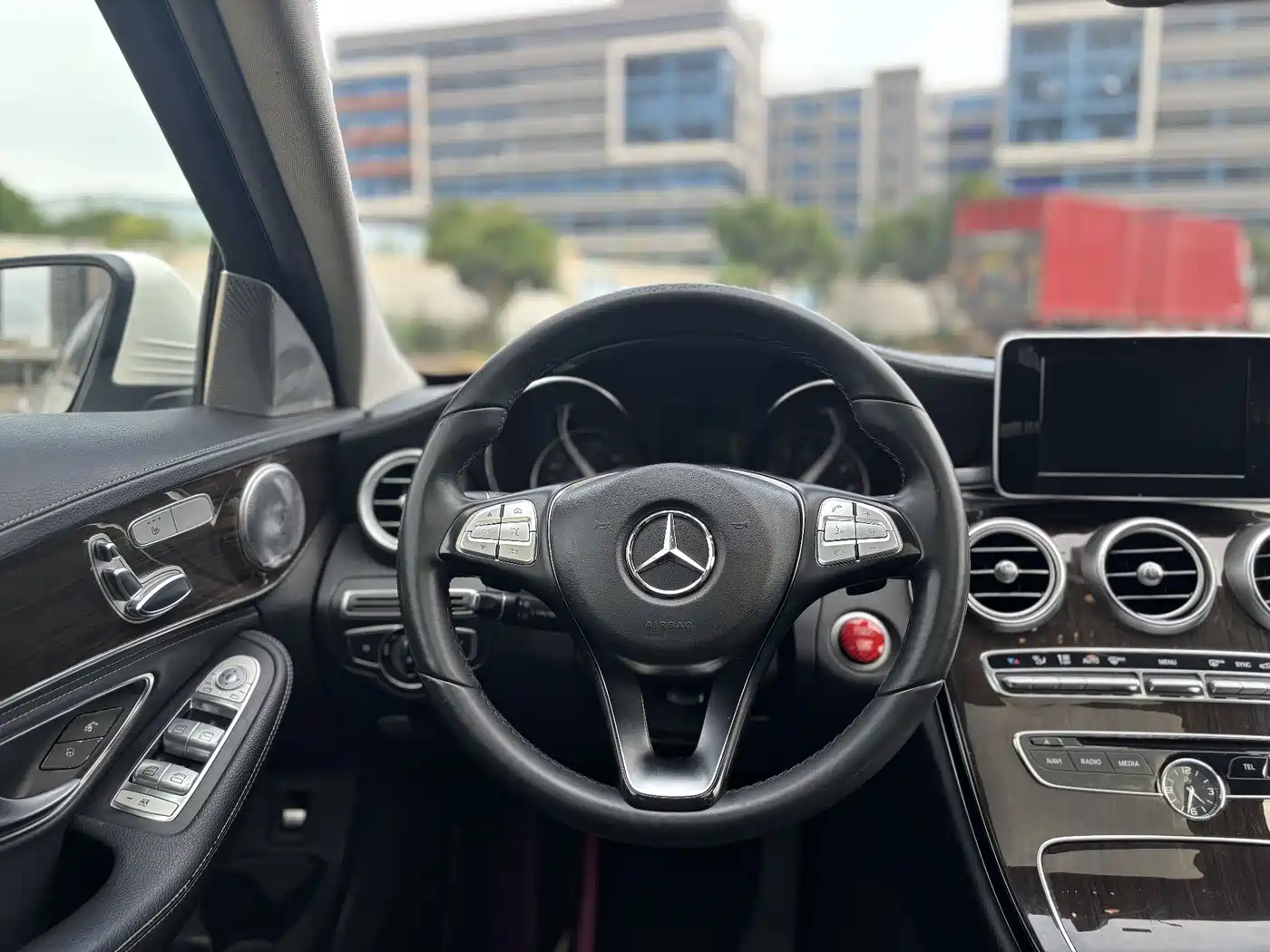 Mercedes-Benz C-Class 2015 Facelift C 200 L фото 14