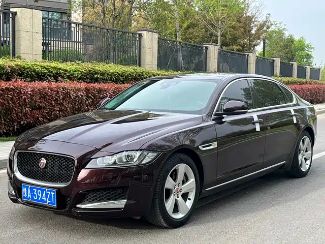 JAGUAR XFL