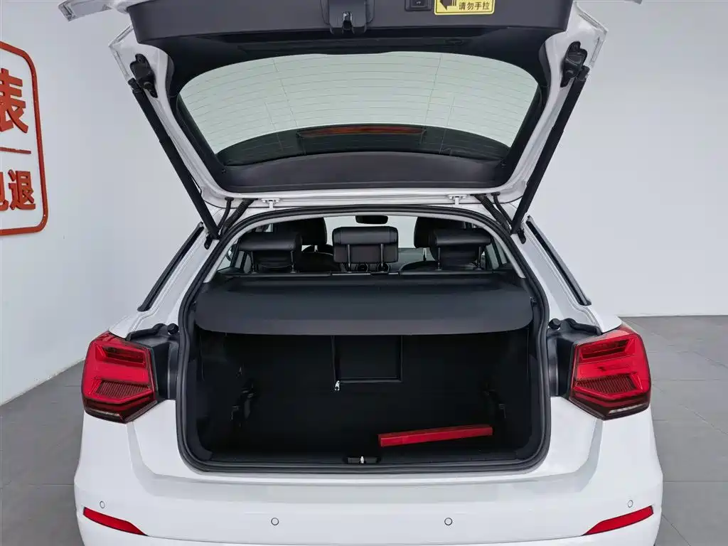 Audi Q2L 2018 35 TFSI Fashion Elegance China V фото 16