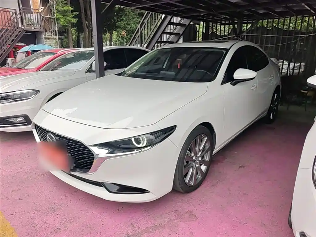 Mazda 3 Axela 2021 2.0L Automatic Premium Edition