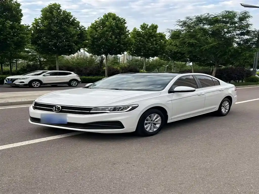 Volkswagen Bora 2020 1.5L Automatic Fashion