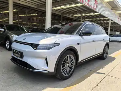 Leapmotor C11