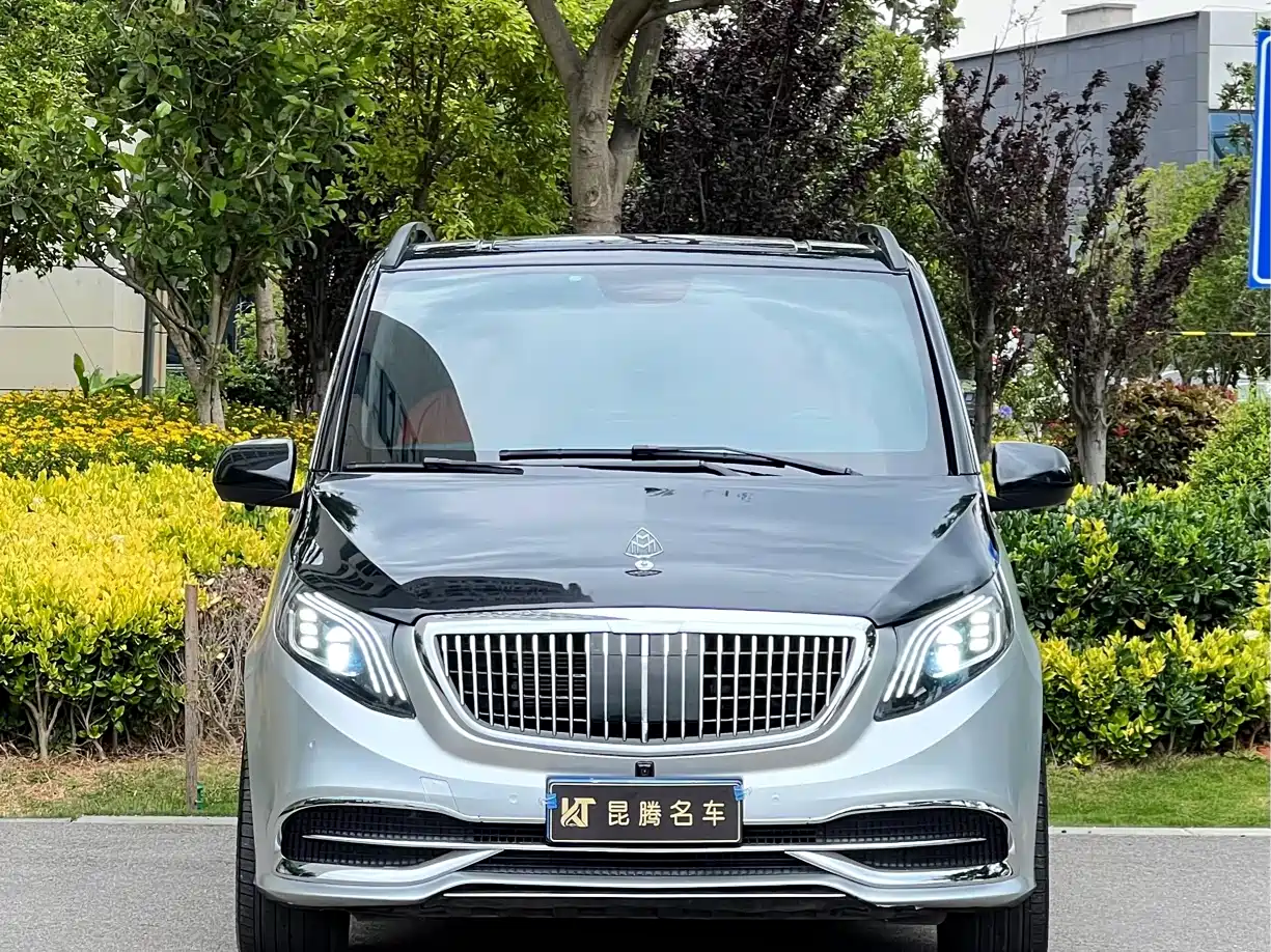 Mercedes-Benz Vito 2021 2.0T Elite 7-Seater фото 2