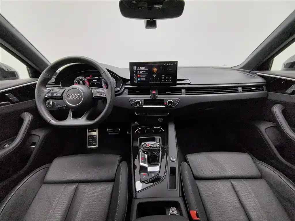 Audi A4L 2024 40 TFSI Luxury Dynamic фото 5