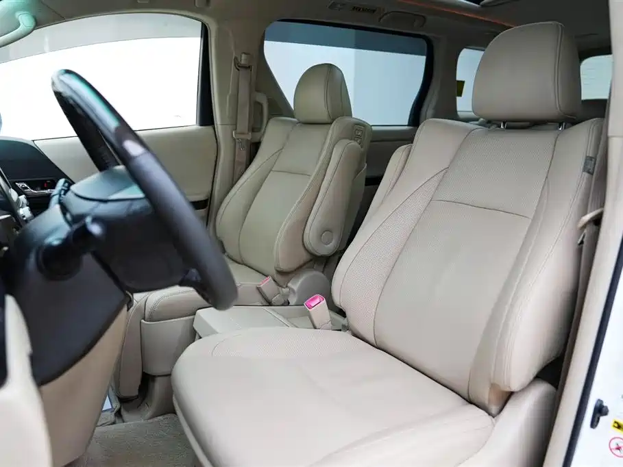 Toyota Alphard 2012 3.5L Luxury Edition фото 7