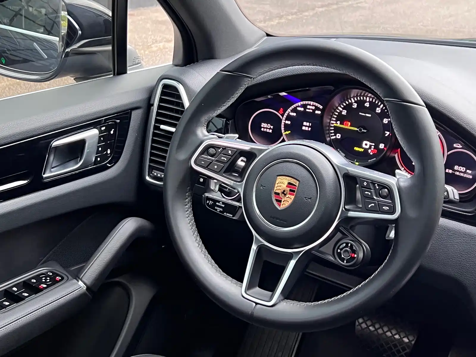 صورة 9 - Porsche Cayenne New Energy