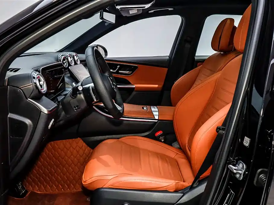 MERCEDES-BENZ GLC