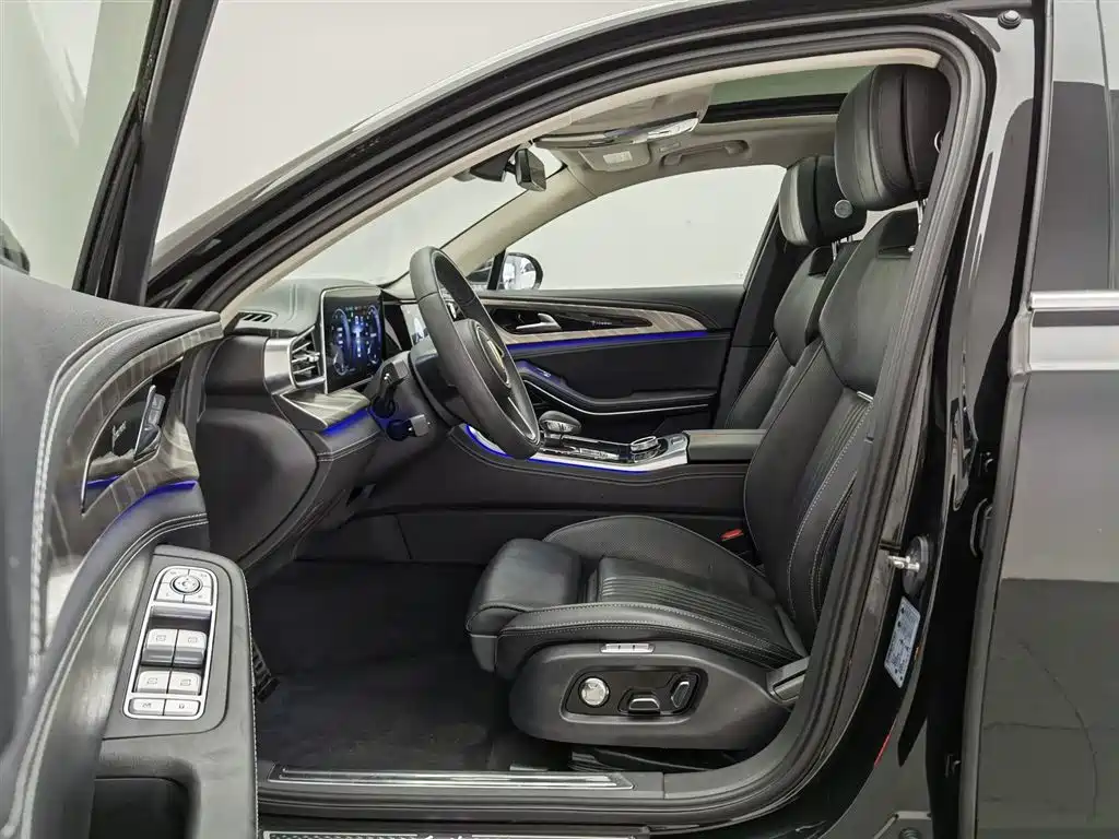 Hongqi H9 2020 2.0T Smart Connection Qi Xiang Edition фото 10