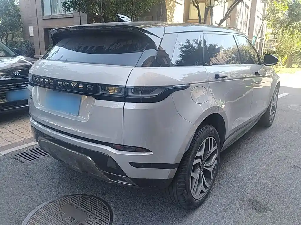 Land Rover Range Rover Evoque 2023 2022 Range Rover Evoque L 249PS R-Dynamic Luxury Edition