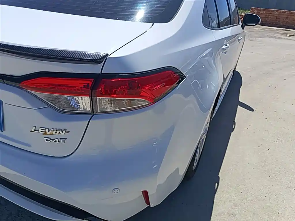 Toyota Levin 2022 185T CVT Luxury Edition фото 8