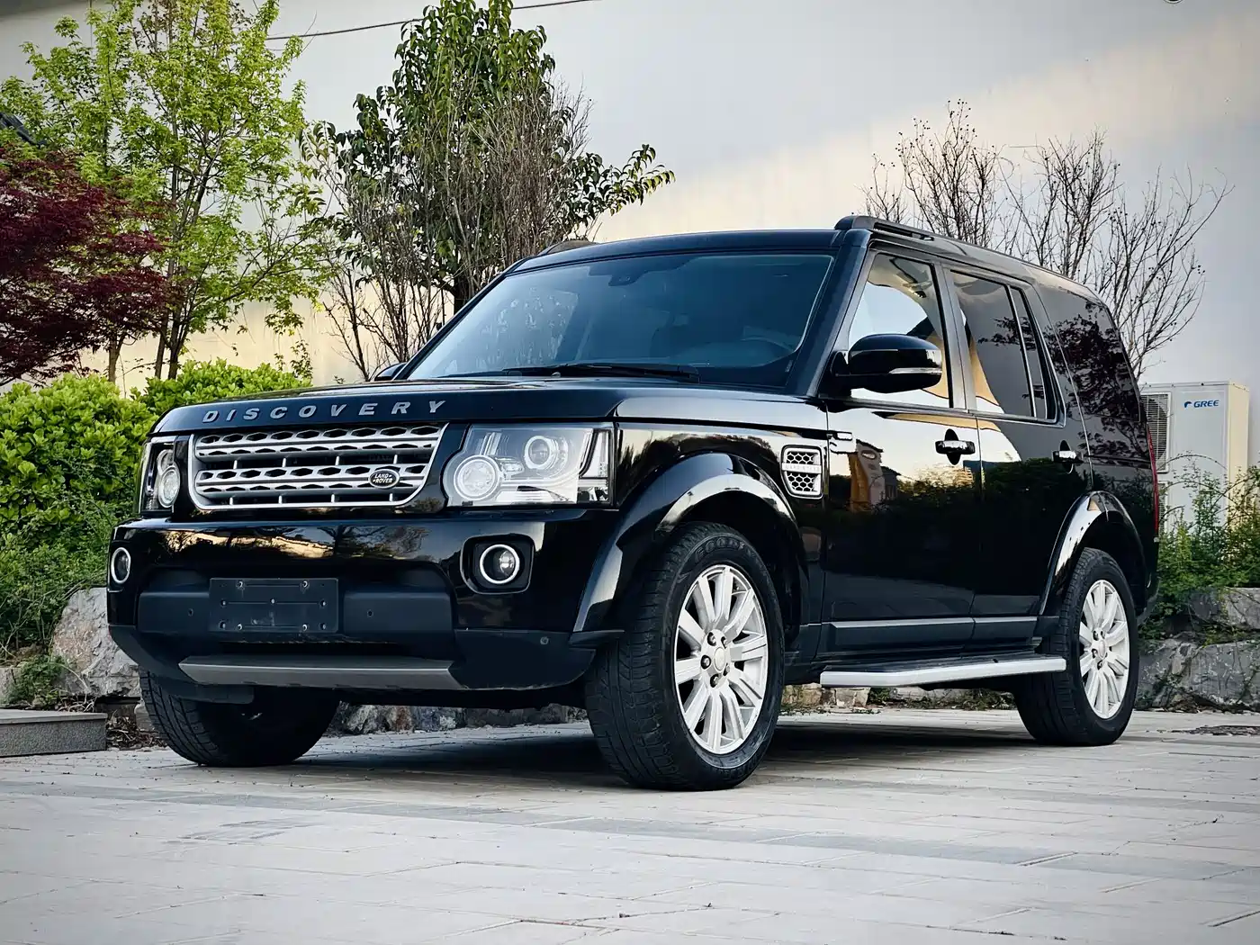 Land Rover Discovery 2015 3.0 SDV6 HSE Diesel