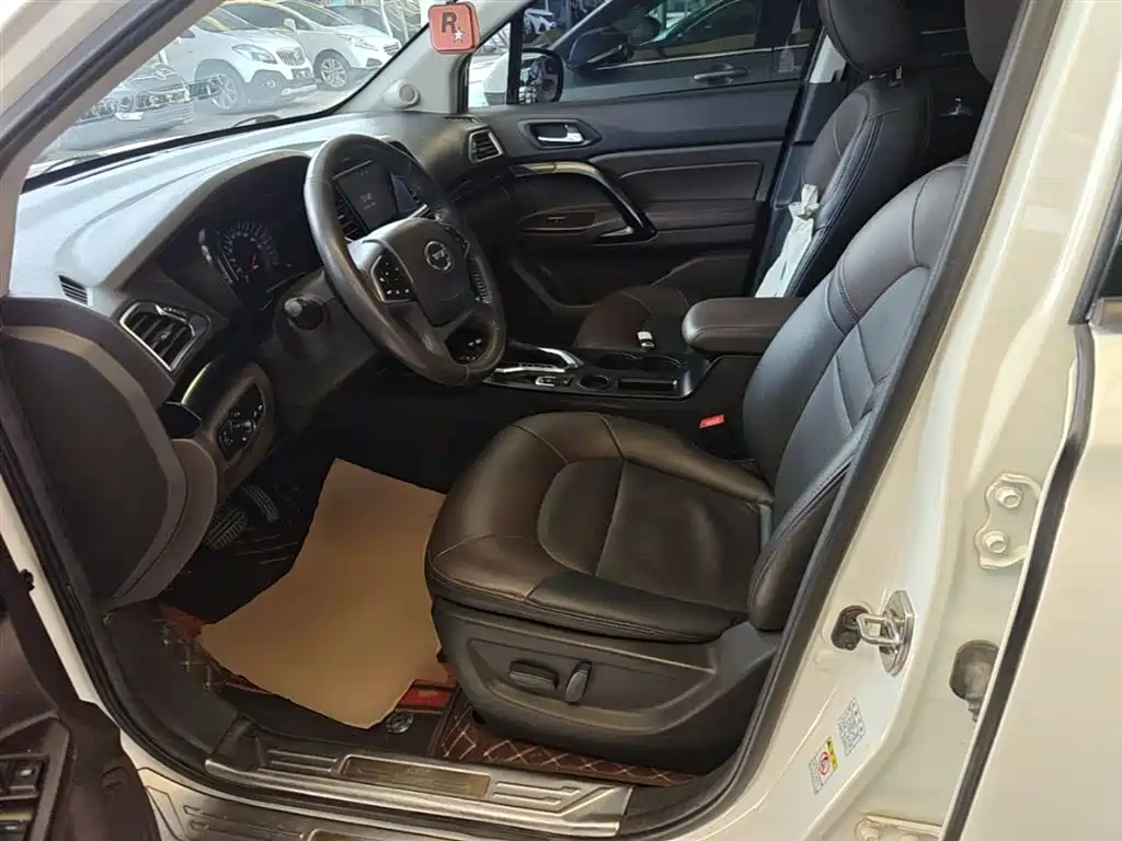 GAC Trumpchi Trumpchi GS4 2017 235T Automatic 2WD Luxury Smart Connected Edition фото 15