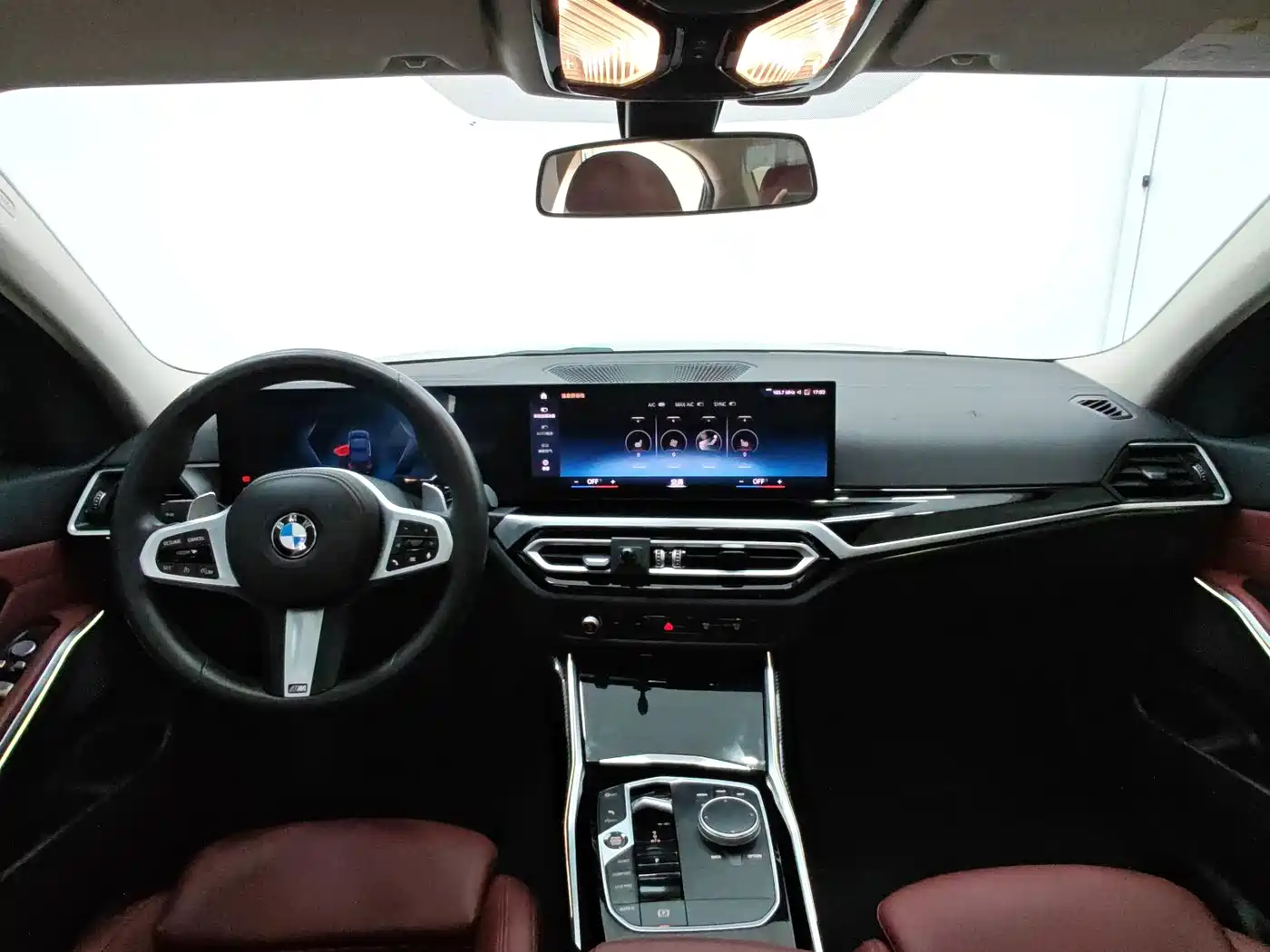 BMW 3 Series 2023 320Li M Sport Package фото 10