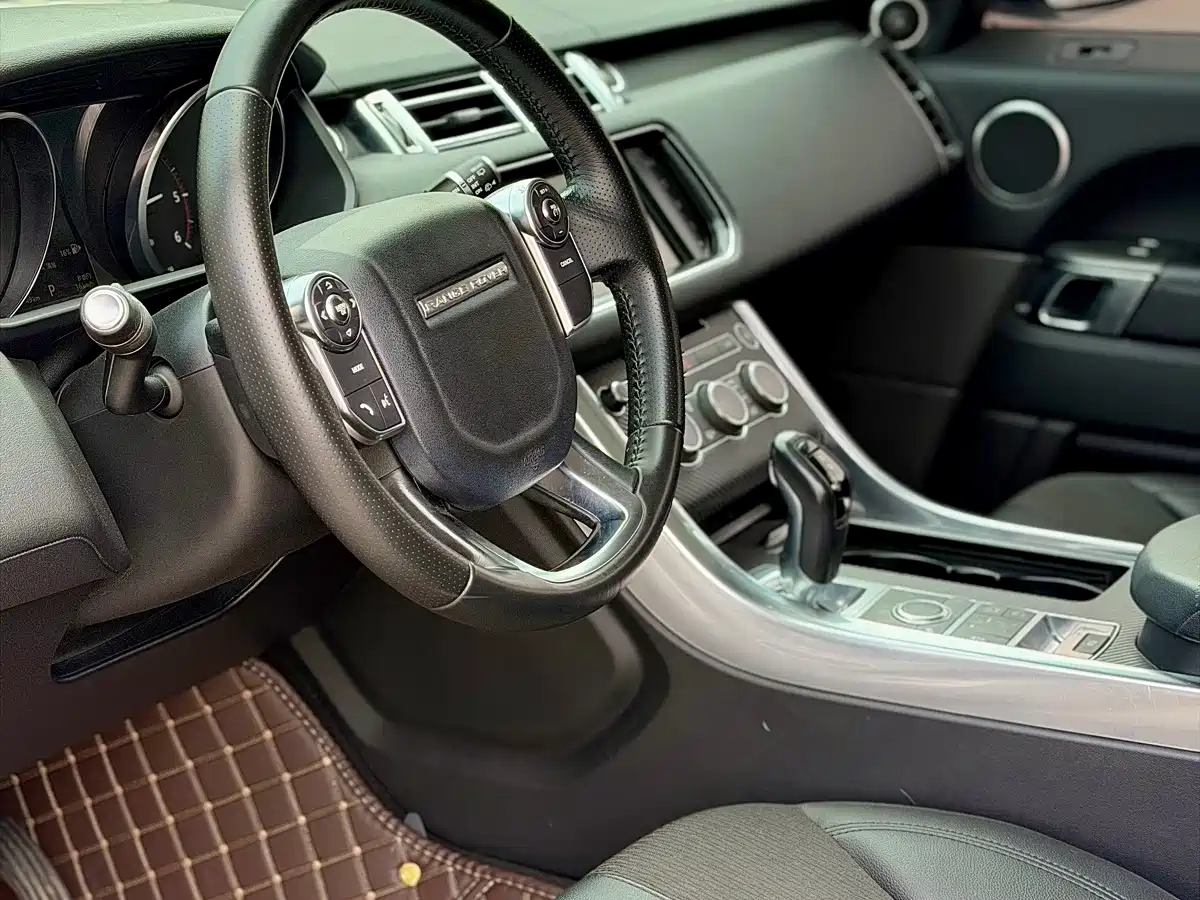 Photo 5 - Land Rover Range Rover Sport