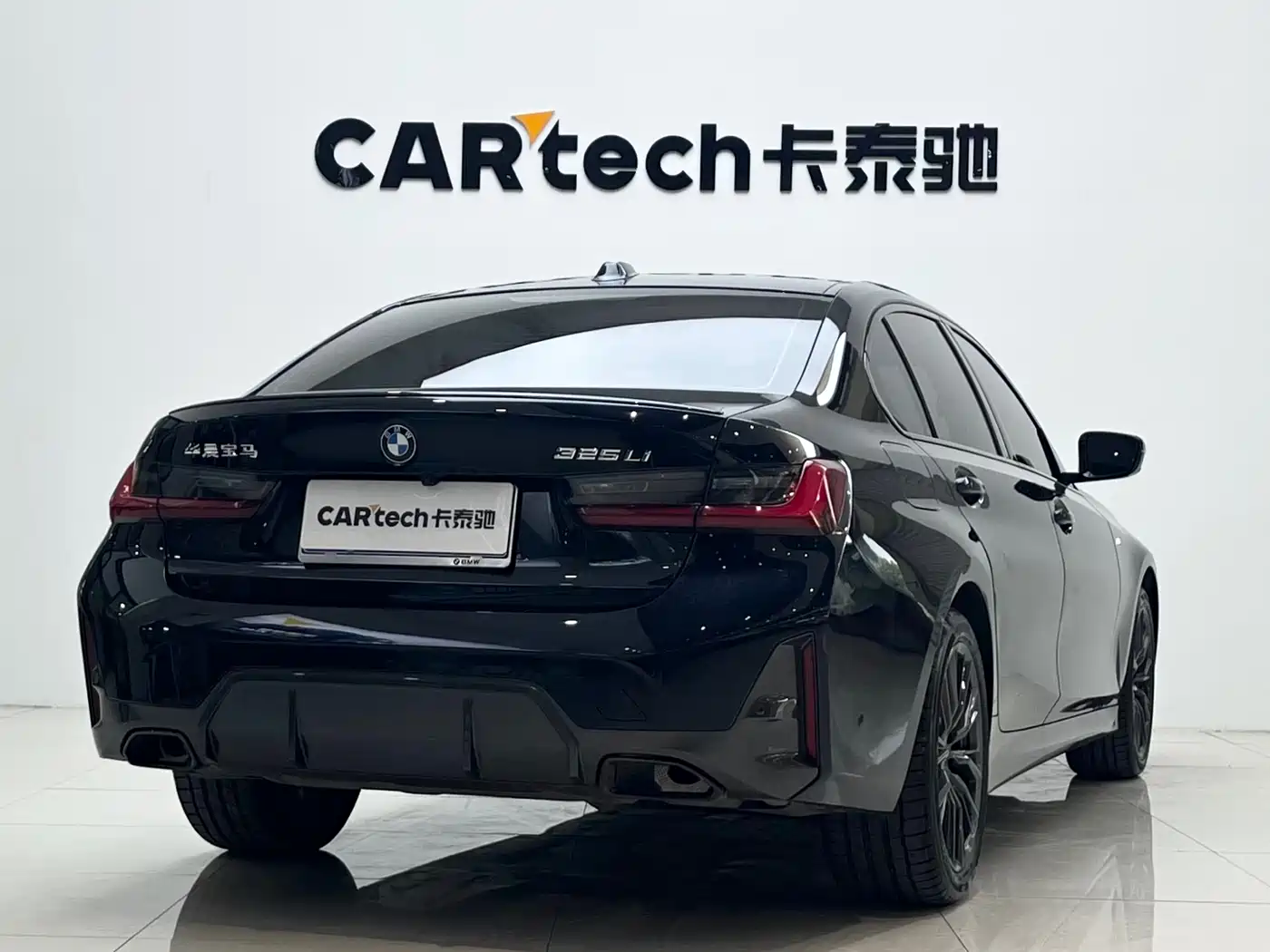 BMW 3 Series 2024 325Li M Sport Shadowline Package фото 3