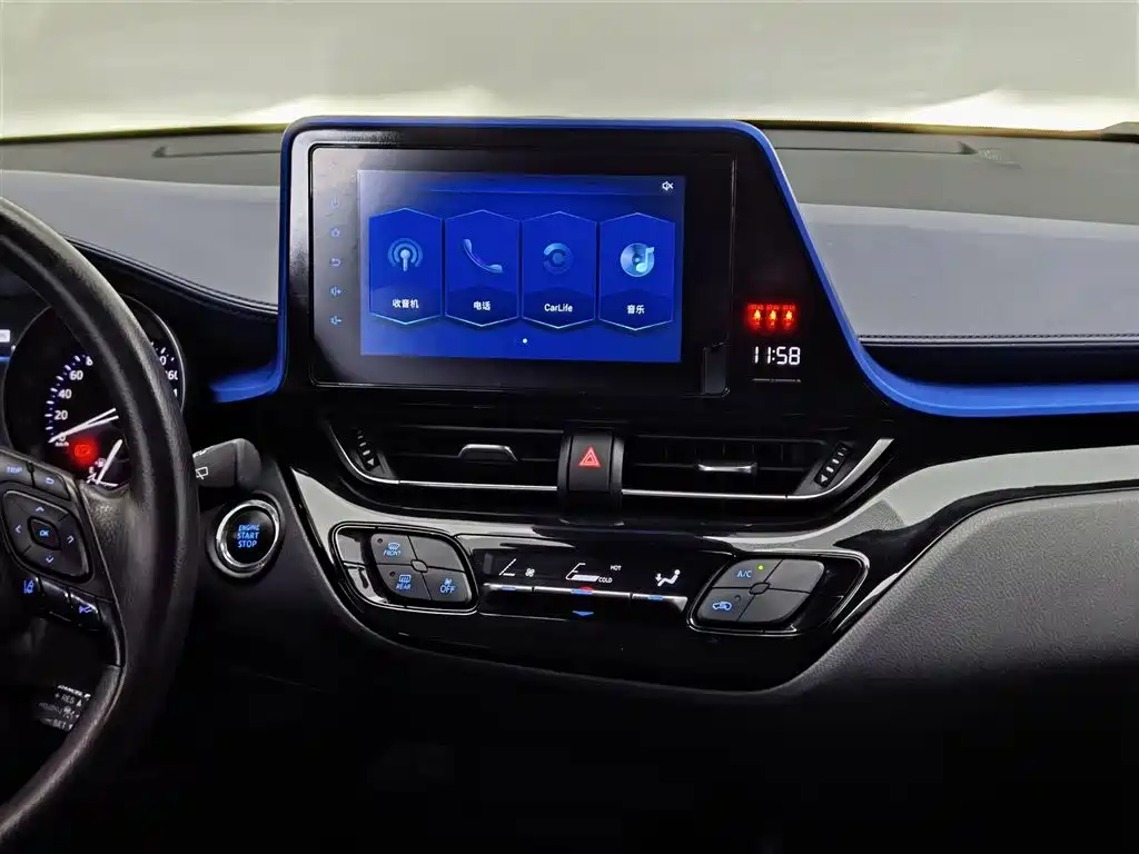 Toyota C-HR 2021 2.0L Comfort Edition фото 12