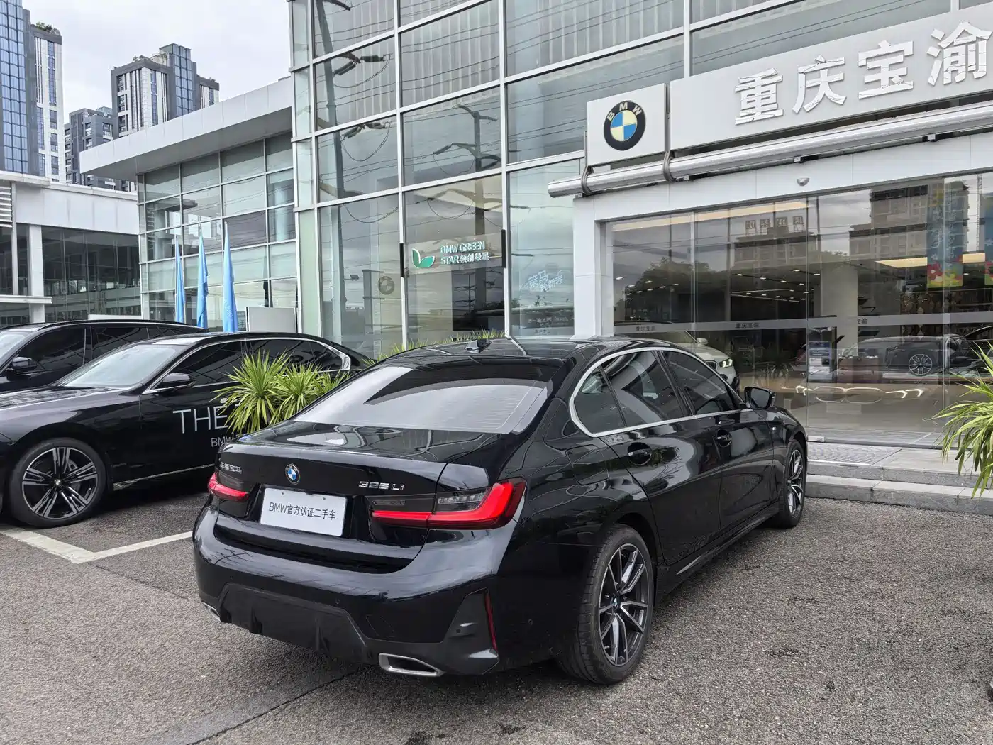 BMW 3 Series 2024 325Li M Sport Package фото 19