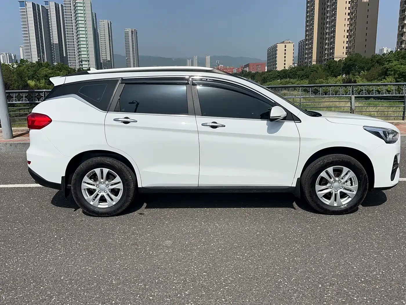 Haval M6 2019 1.5T DCT 2WD Elite Type China VI фото 6