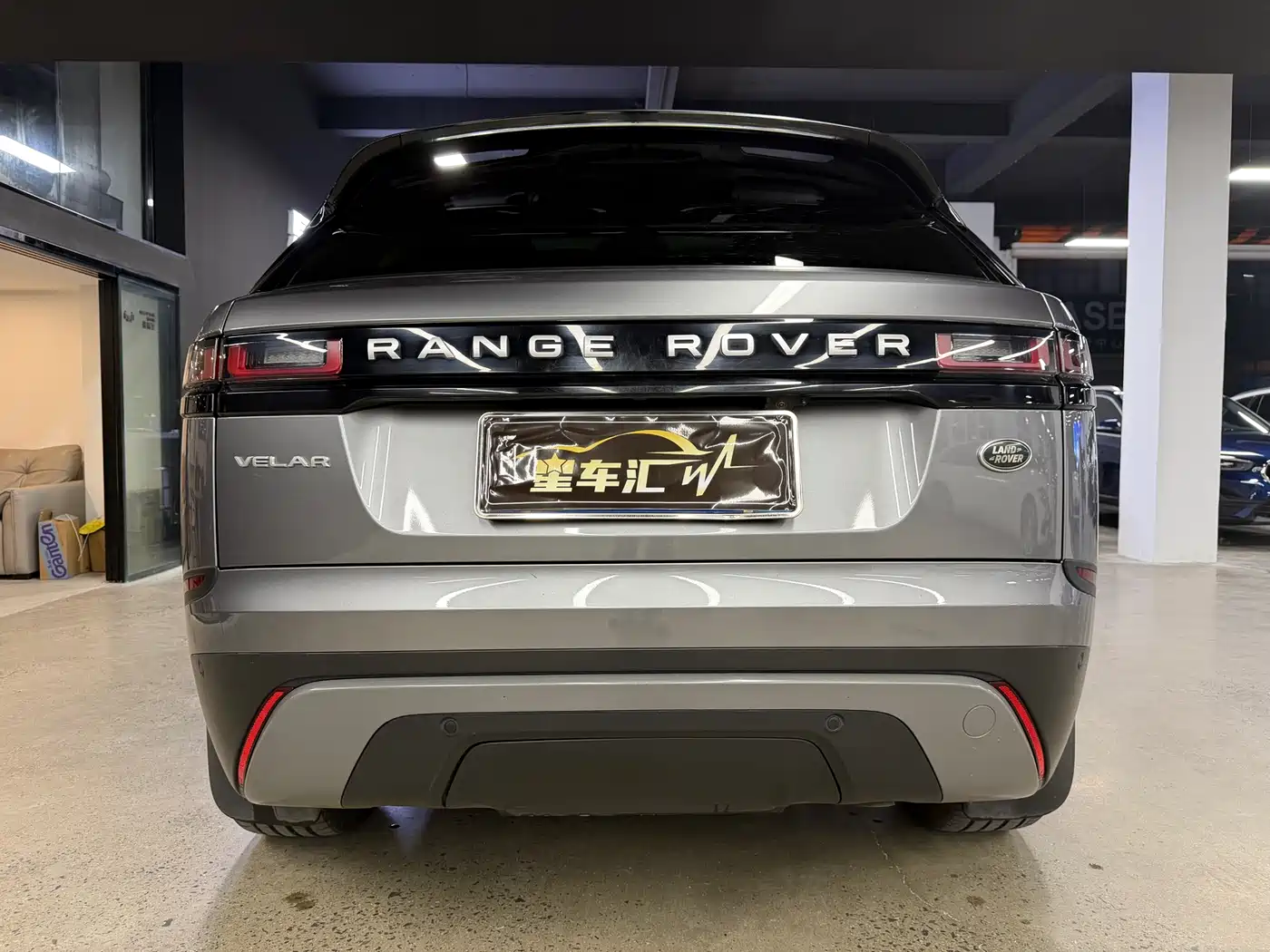 Land Rover Range Rover Velar 2021 P250 фото 12