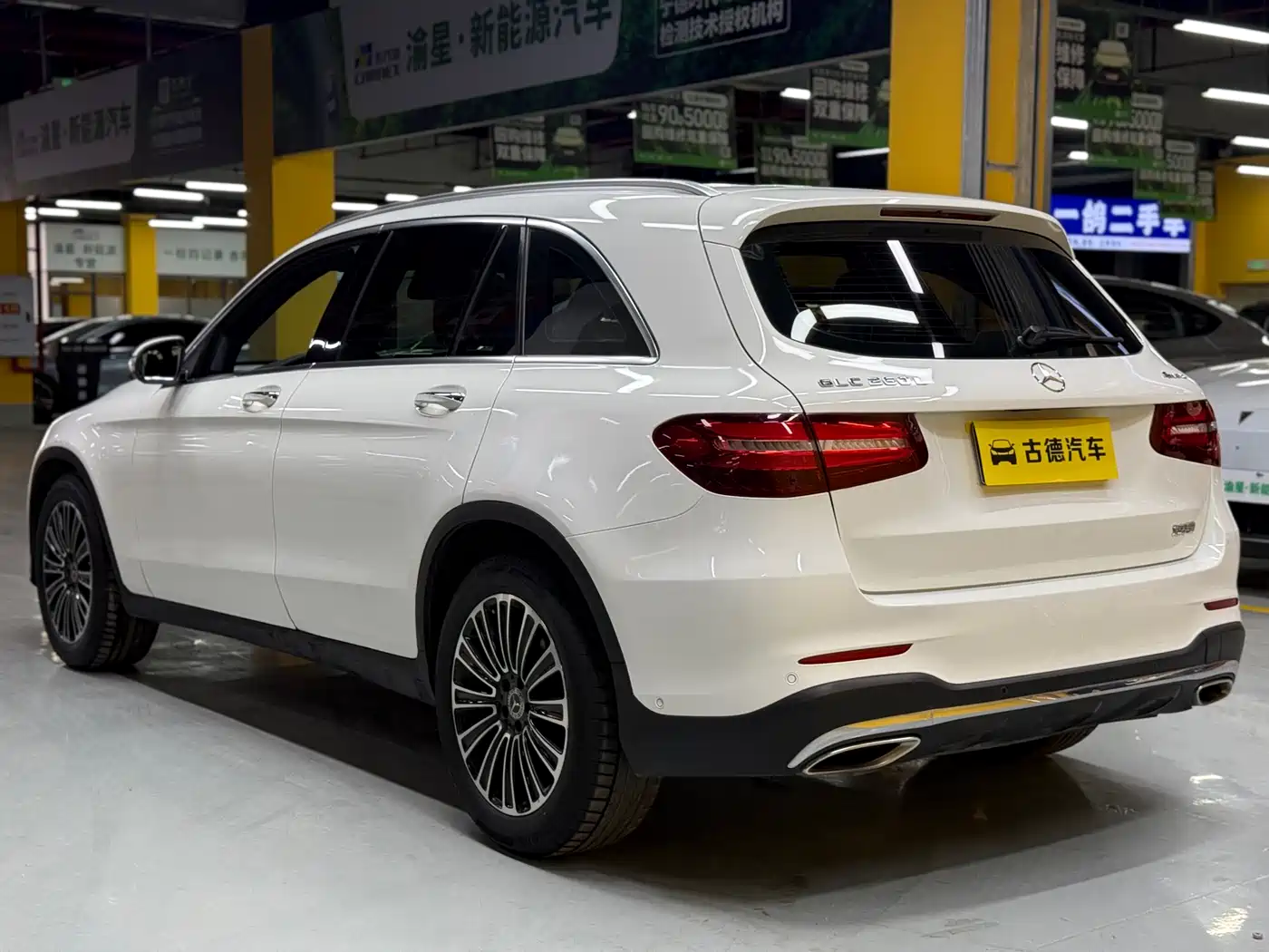 Mercedes-Benz GLC 2019 GLC 260 L 4MATIC Dynamic фото 5