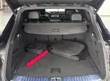 Photo 16 - Porsche Cayenne New Energy