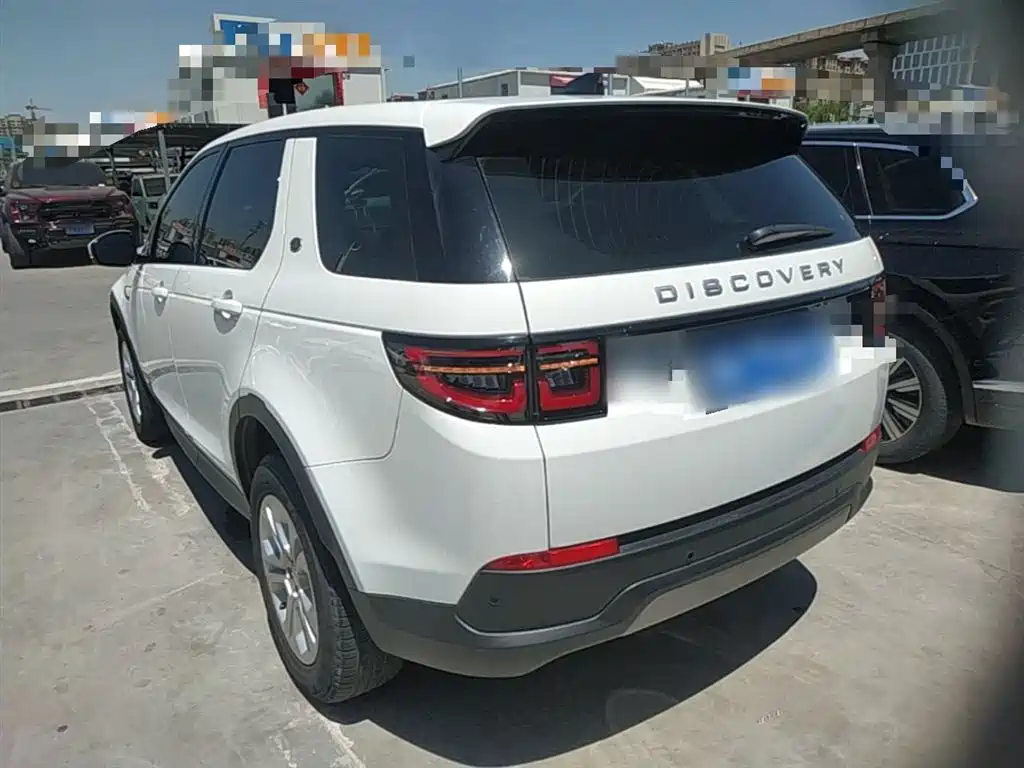 Land Rover Discovery Sport 2020 200PS Family Edition фото 5