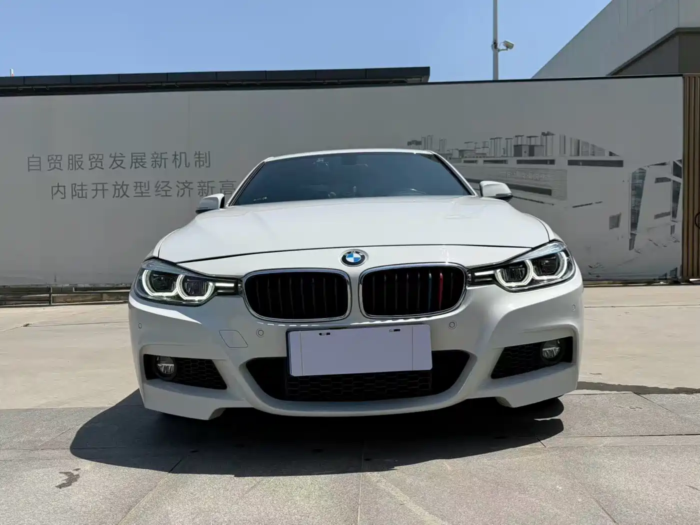 BMW 3 Series 2018 320i M Sport Package фото 2