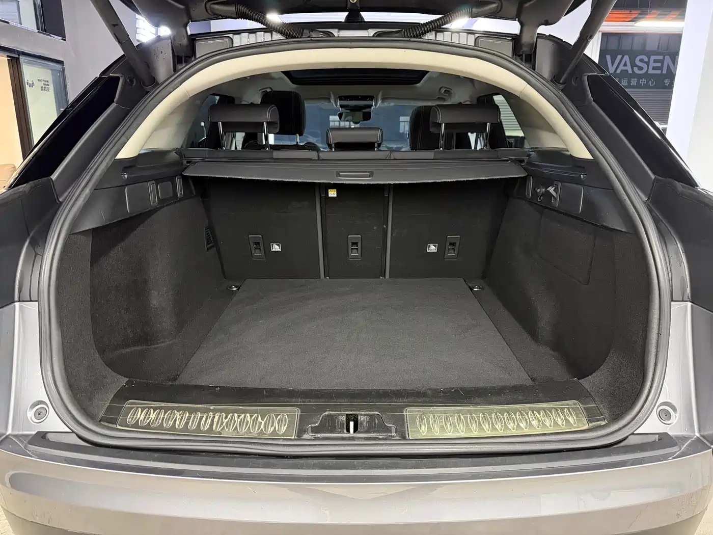 Land Rover Range Rover Velar 2021 P250 фото 24