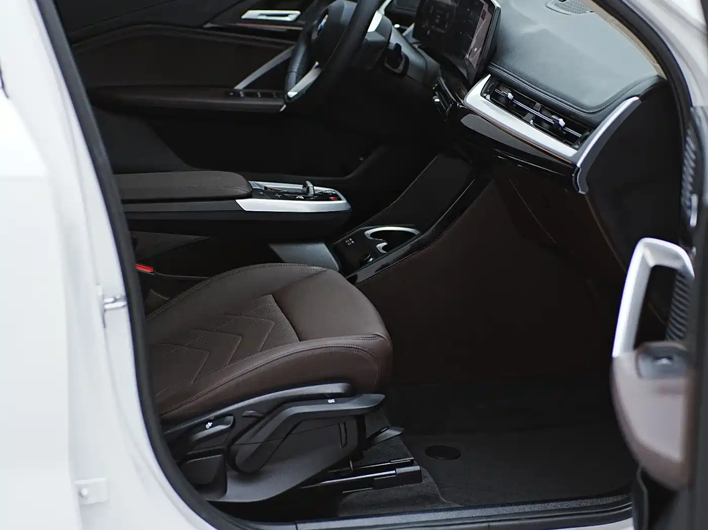 BMW X1 2023 sDrive20Li X Design Package фото 30