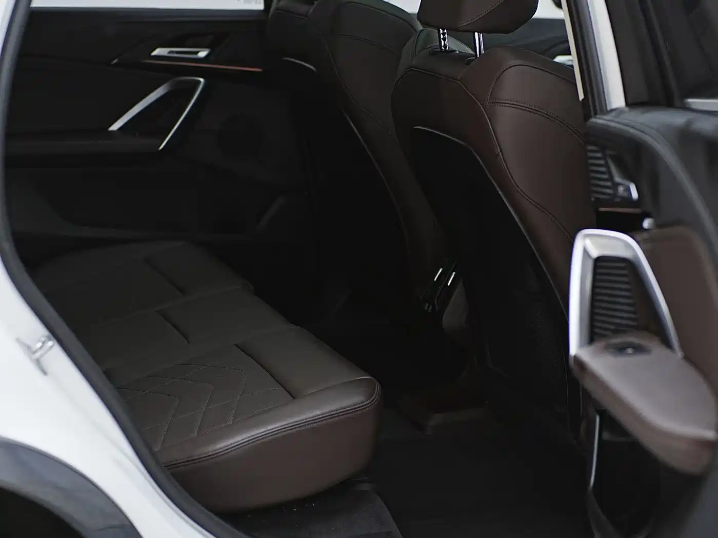 BMW X1 2023 sDrive20Li X Design Package фото 25