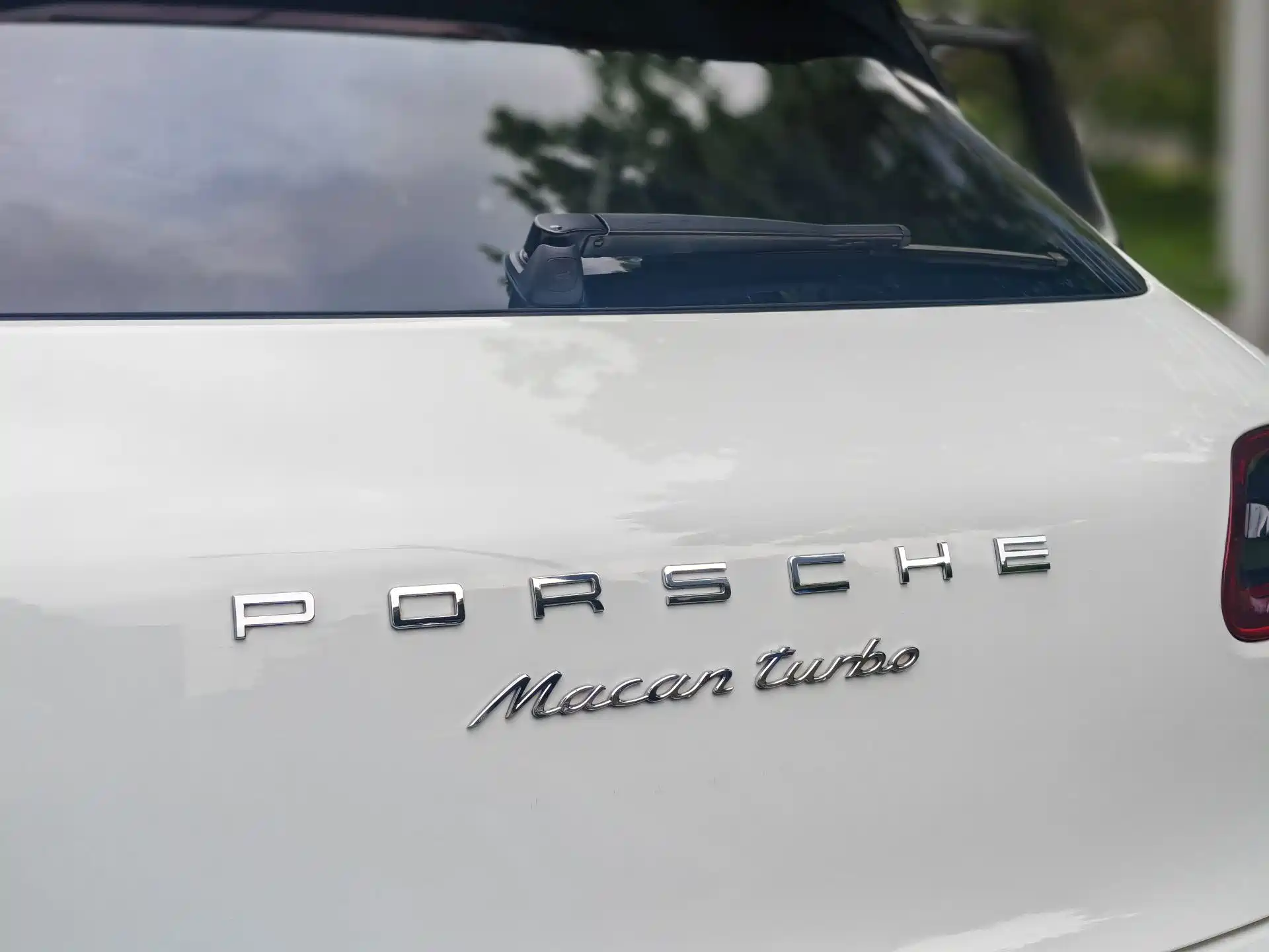 Photo 16 - Porsche Macan