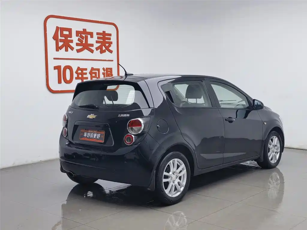 Chevrolet Aveo 2012 2011 Hatchback 1.6L AT SX