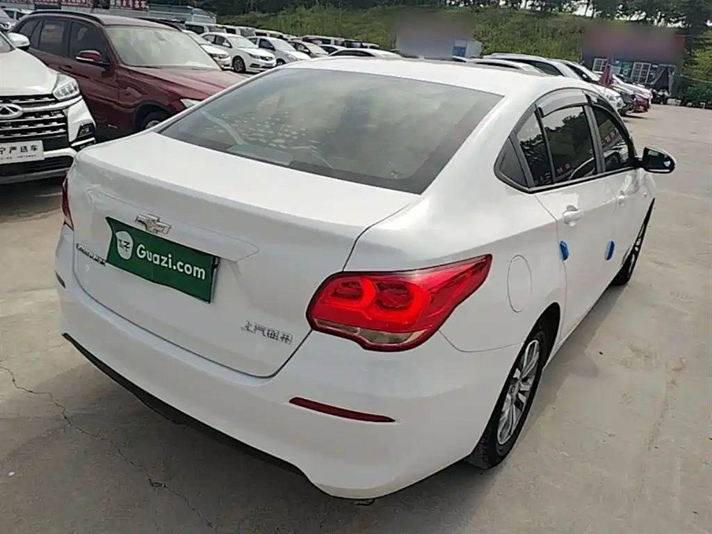 Chevrolet Cavalier 2018 320 Auto Enjoy Sunroof Edition фото 7