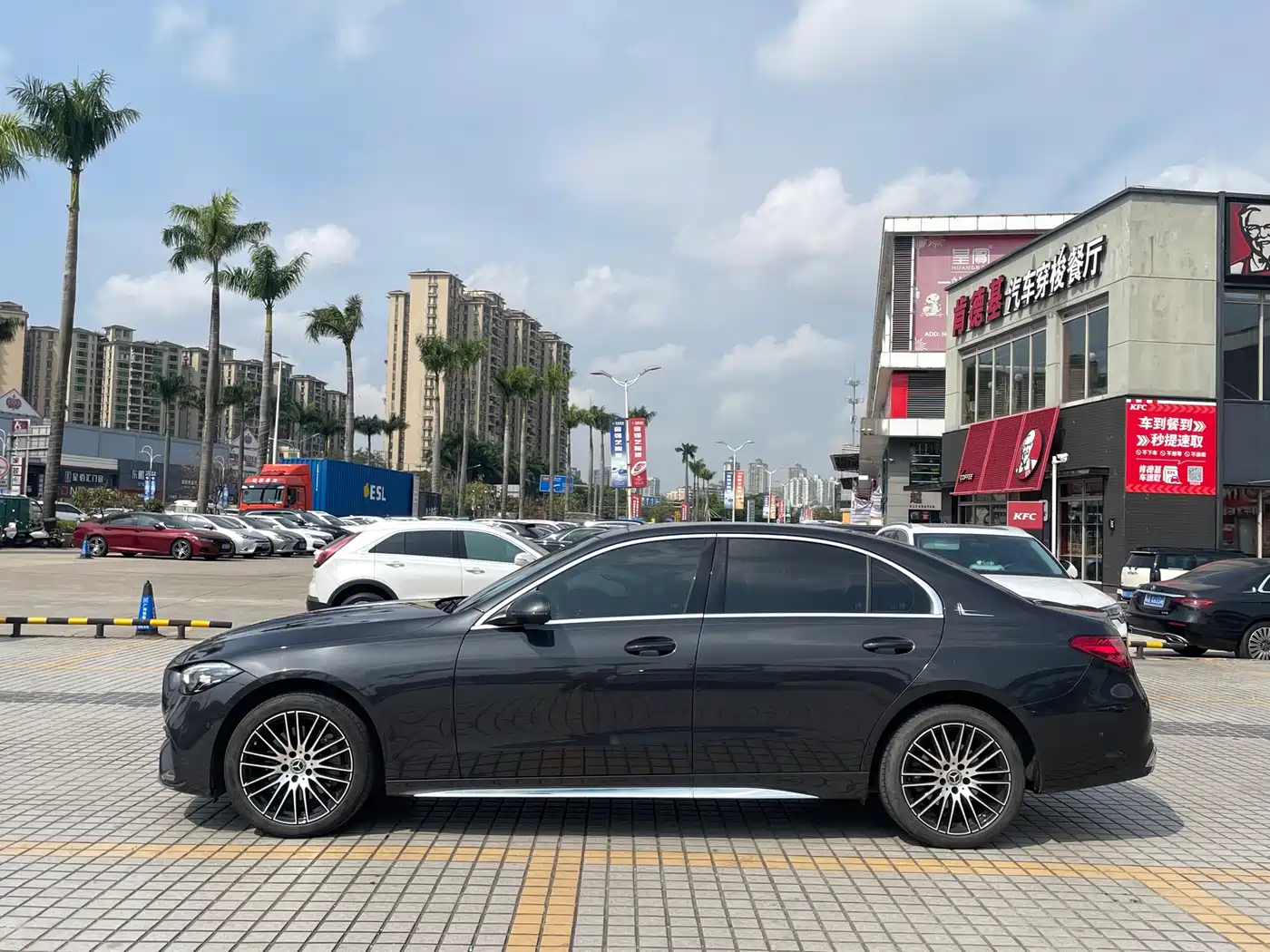 MERCEDES-BENZ C CLASS