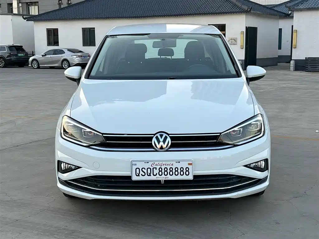 Volkswagen Golf Sportsvan 2019 1.6L Automatic Pure Edition China V фото 8