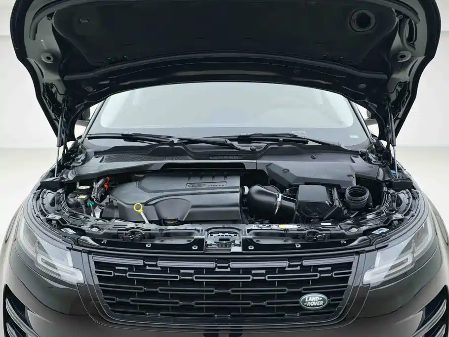 Land Rover Range Rover Evoque 2026 2026 Range Rover Evoque L SE
