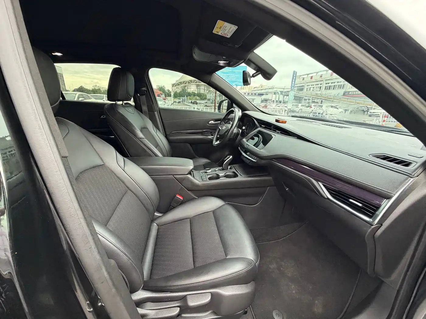 Cadillac XT4 2021 28T FWD Technology Edition фото 11