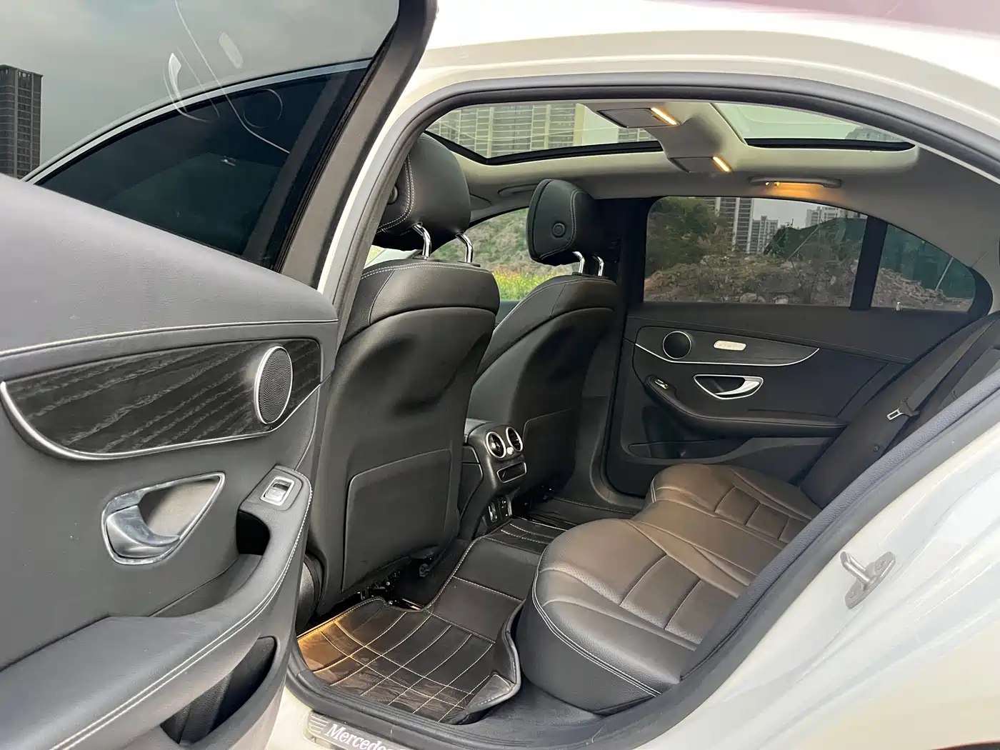 MERCEDES-BENZ C CLASS