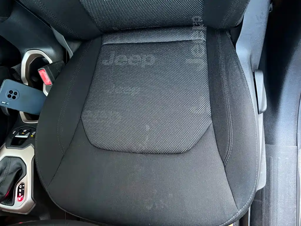 Jeep Renegade 2019 2018 Connected Large Screen Edition 180T Automatic High Energy