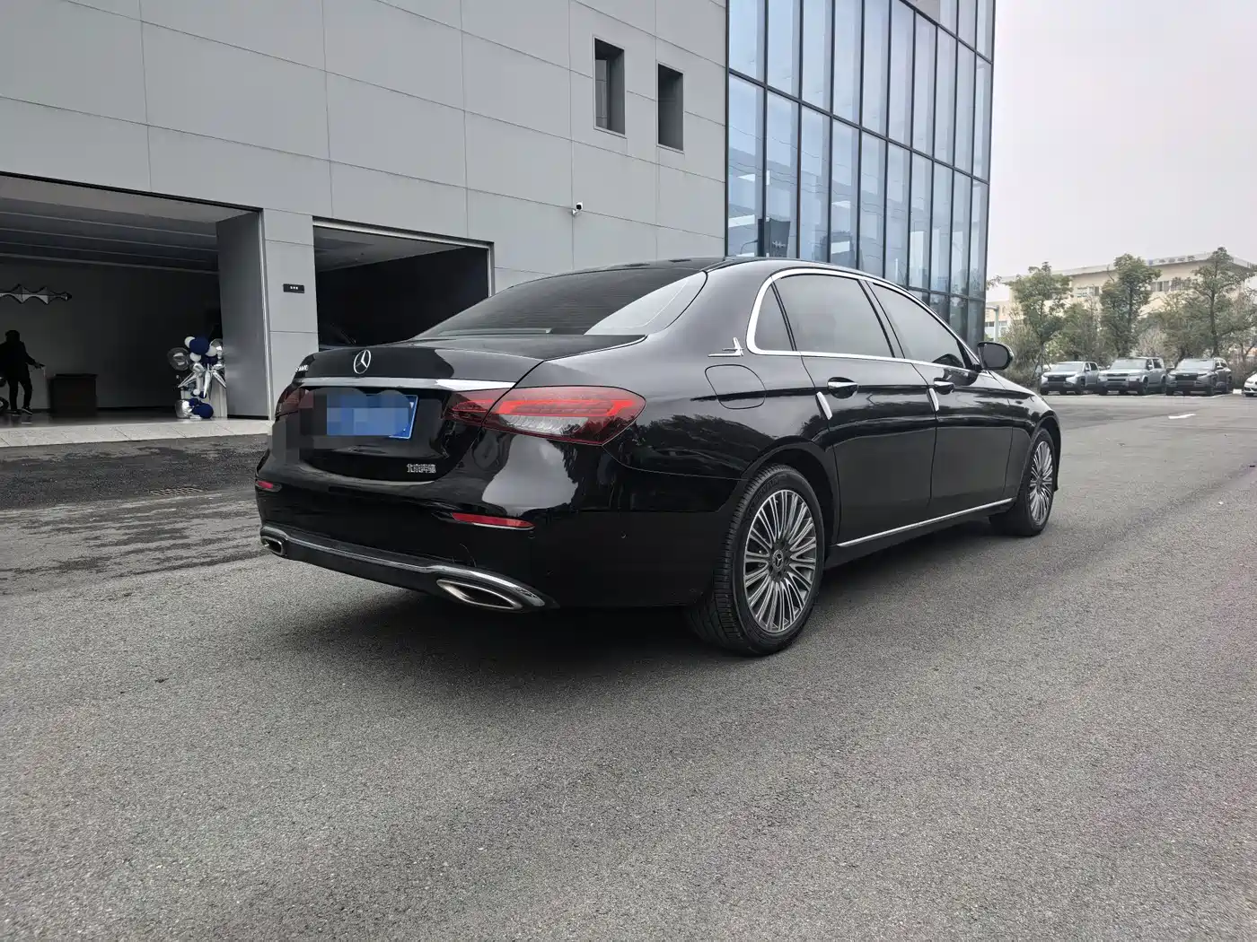 Mercedes-Benz E-Class 2022 Second Facelift E 300 L Fashion фото 14