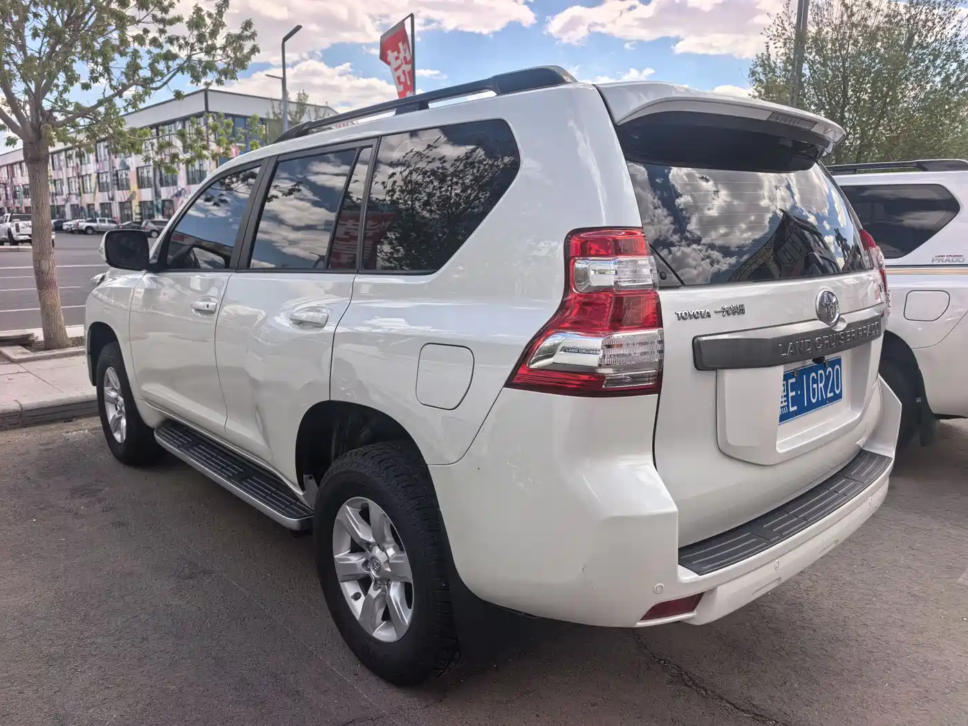 Toyota Prado 2016 3.5L Auto TX-L фото 8