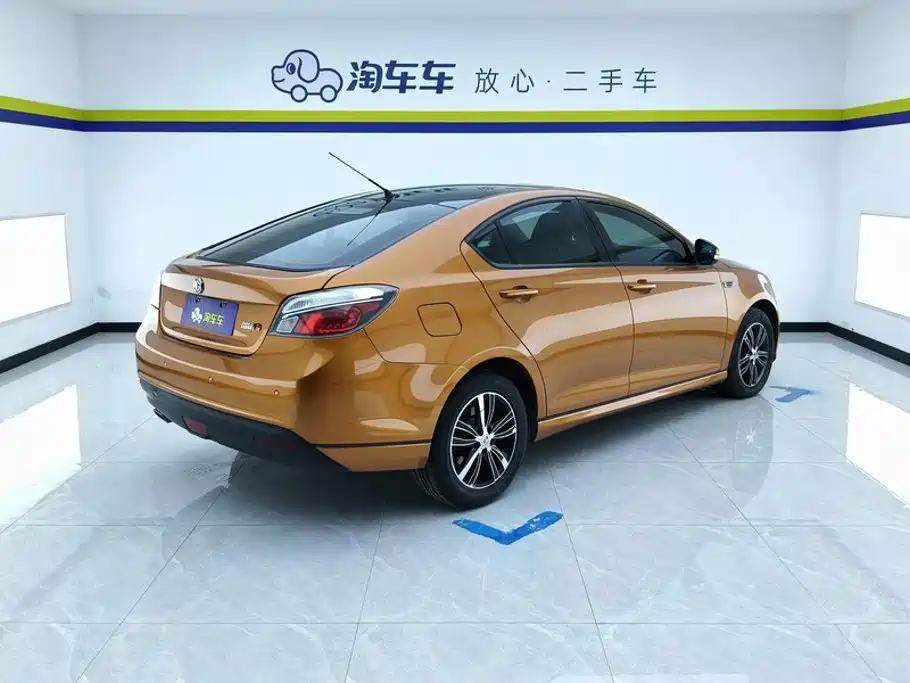 MG MG6 2014 2014 Hatchback 1.8L Automatic Driving Value Edition